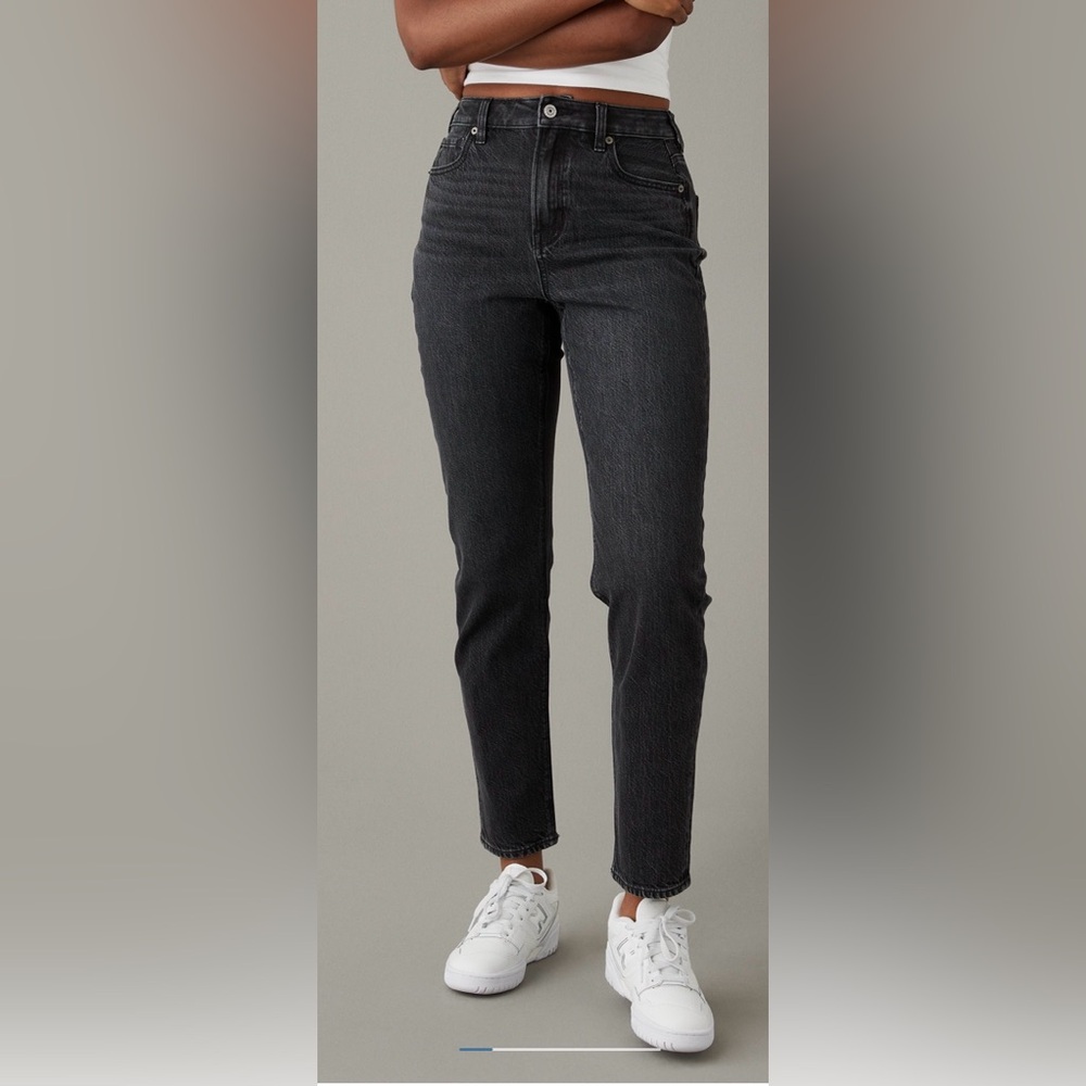 American Eagle Black Mom Jeans